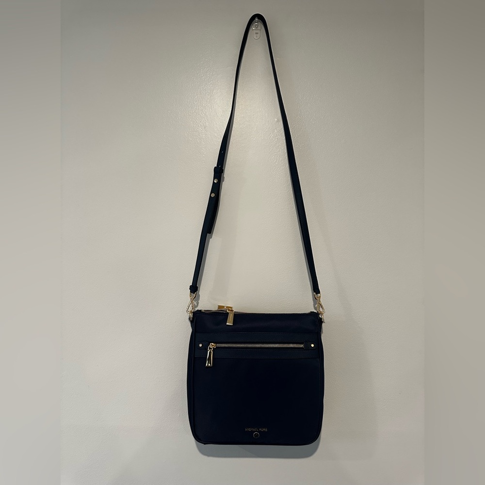 NWT Michael Kors Jet Set Large Nylon Gabardine Messenger Bag